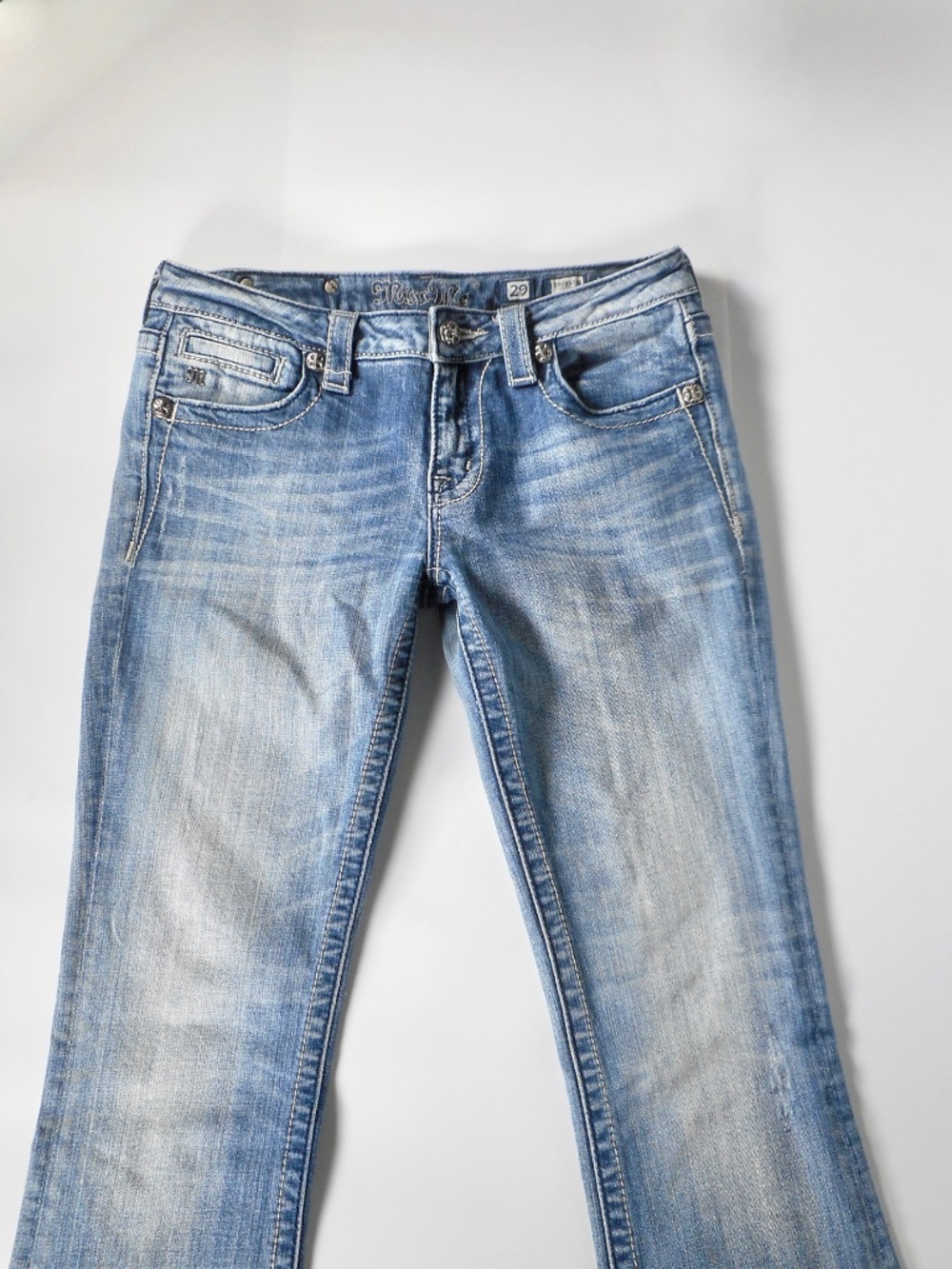 Miss Me Jeans Boot Cut Blue Denim 29 JP5330B2 Bejewel Wings Flap Distress 29x34 - Picture 10 of 15